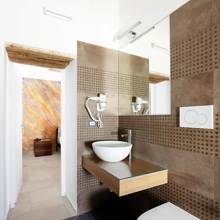 Gentile E 4* קאסאנו דלה מורג'ה